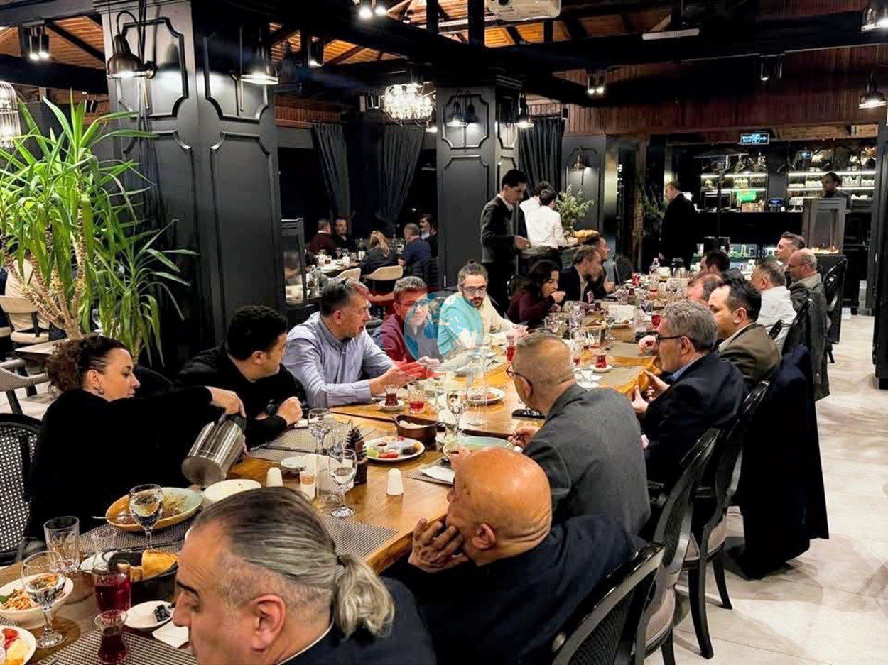 BUYSAD üyeleri iftar sofrasında buluştu