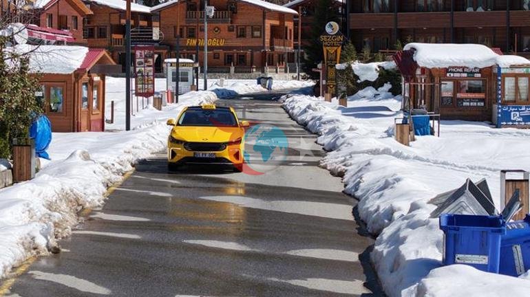 Gรถrenler telefonuna sarฤฑldฤฑ: TOGG ilk kez taksi oldu