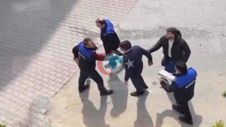 Beylikdüzü’nde zabıta ile seyyar satıcı tartışması kamerada: ‘Kafama neden vuruyorsun