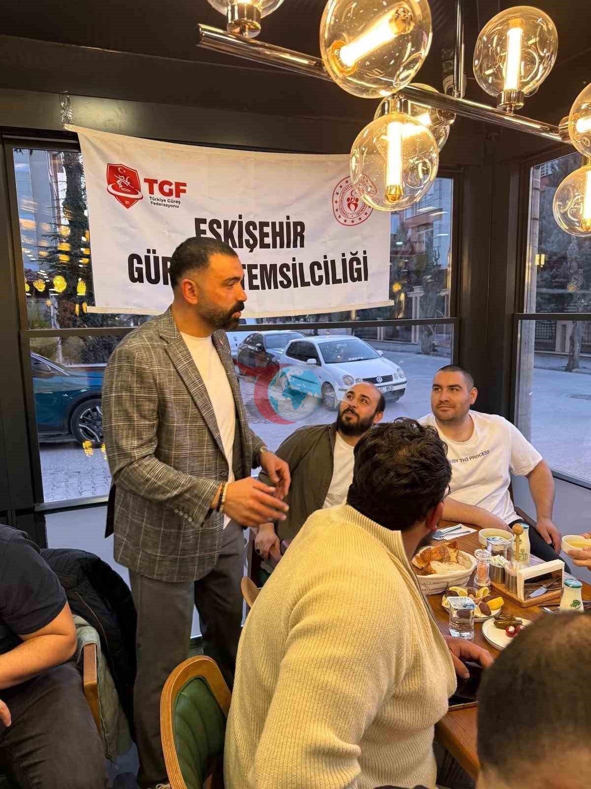 Eskişehir Güreş İl Temsilciliği ailesi iftarda buluştu