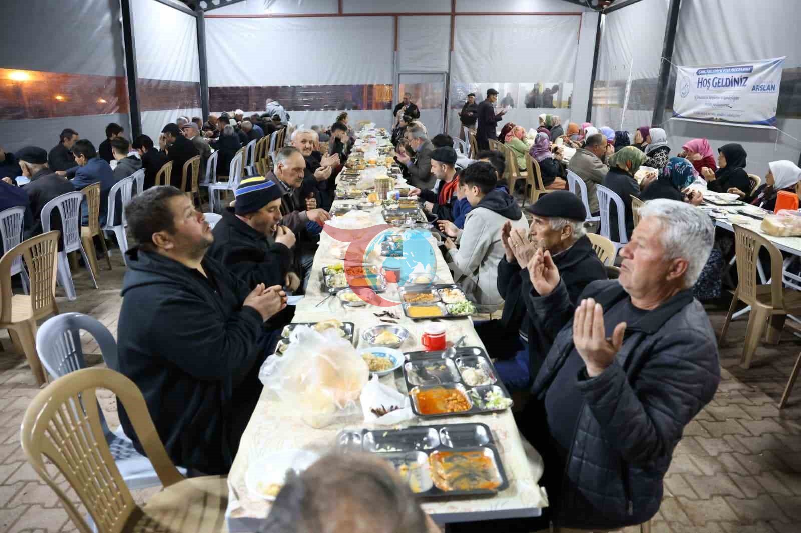 Çameli’de gönül sofraları Emecik Mahallesi’nde kuruldu