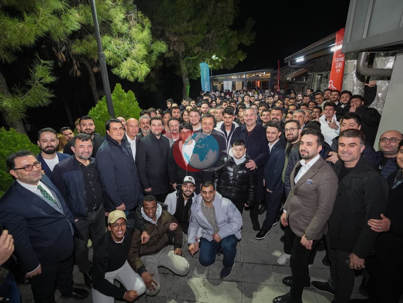 Başkan Yılmaz Sahurda TÜGVA’lı Gençlerle Buluştu