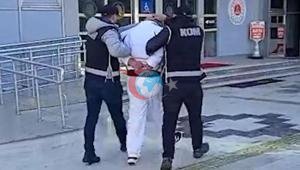 Kırmızı bültenle aranıyordu: Türkiyeye iade edilen suç örgütü lideri tutuklandı