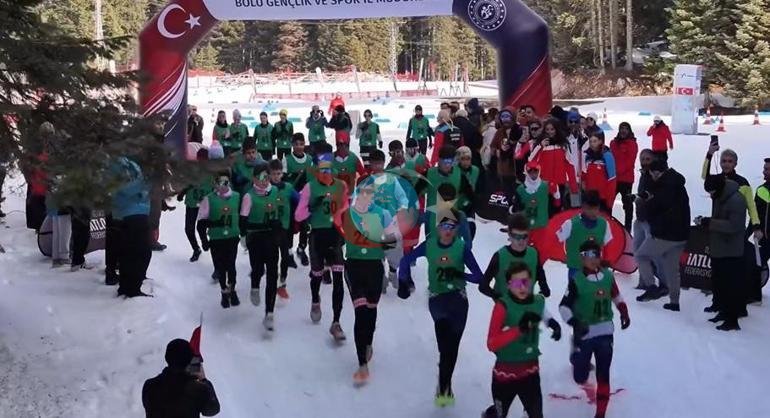 Kış Triatlonu’nda karla kaplı bölgede zorlu mücadele