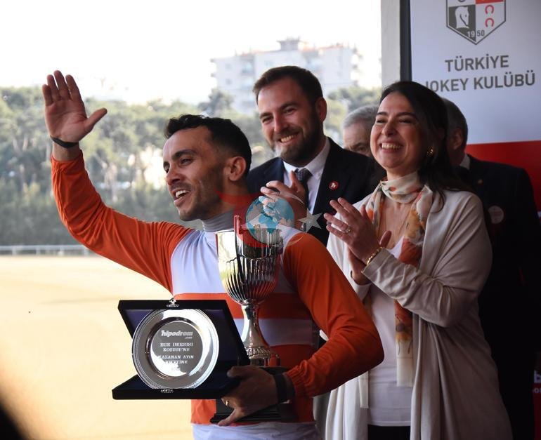 İzmirde 64üncü Hipodrom.com Ege Derbisinin kazananı The Protecter