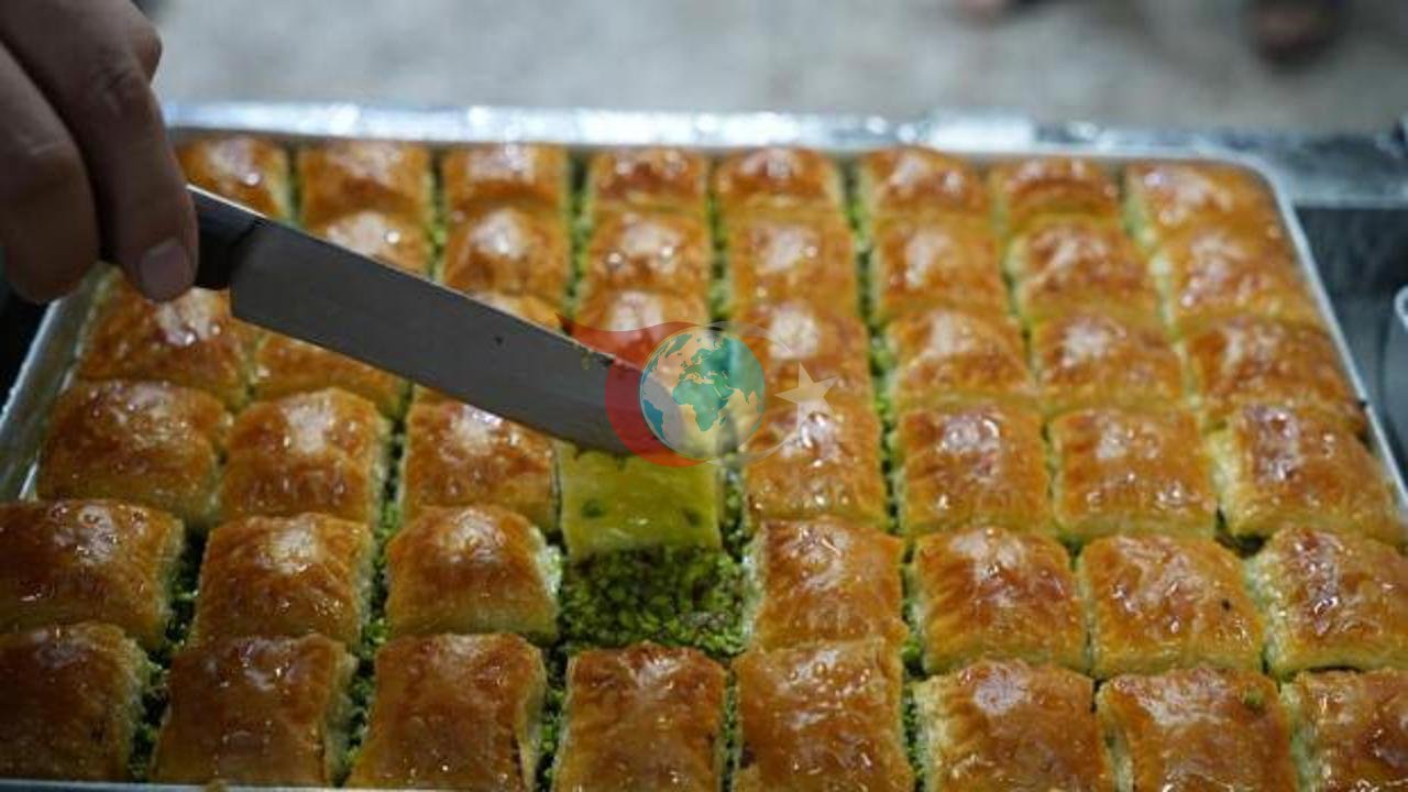 Bayram Öncesi Baklava Üretiminde Yoğun Mesai