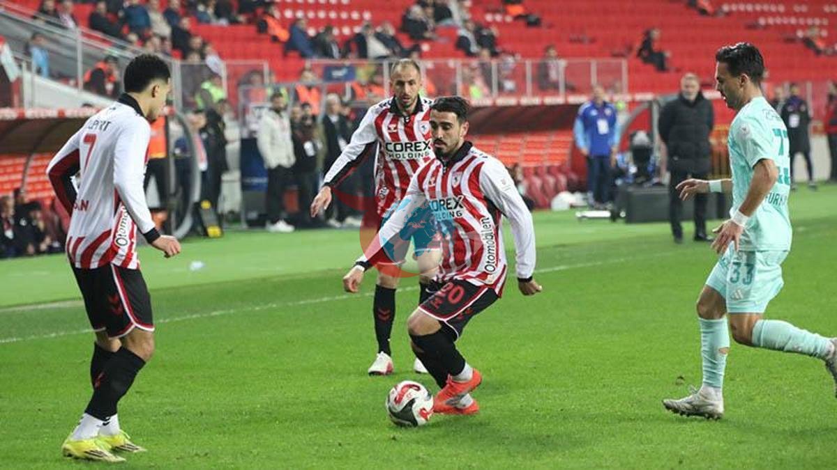 Samsunspor, Zecorner Kayserispor'u 2-1 Mağlup Etti