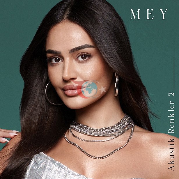 Elif Buse Doğan sürpriz şarkıyı sevenleriyle paylaştı