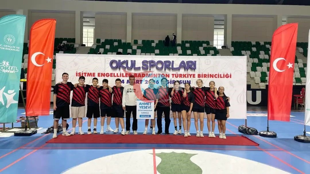İşitme Engelliler Badminton Türkiye Şampiyonası’nda Eskişehir’den büyük başarı