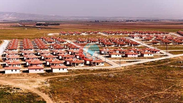 Bakan Kurum: Hatayฤฑn her bir kรถลesine ektiฤimiz umut yeลerdi