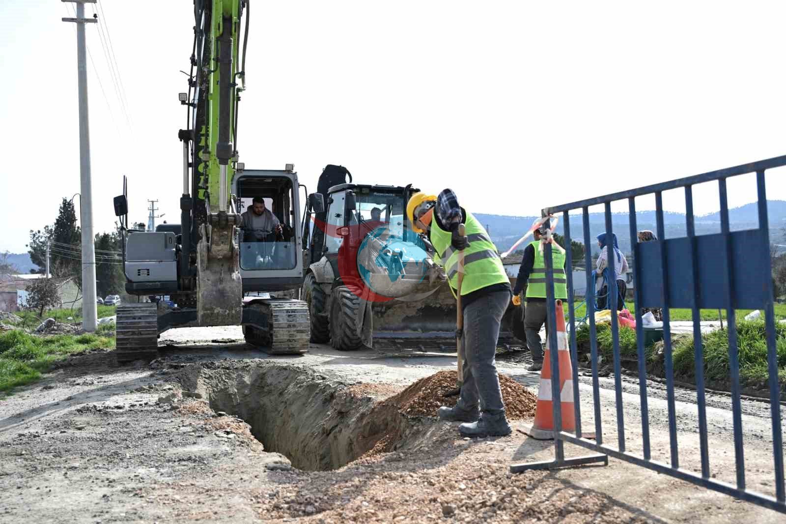 Selendi’de İki Mahallede Altyapı Yenileme Çalışmaları Başladı