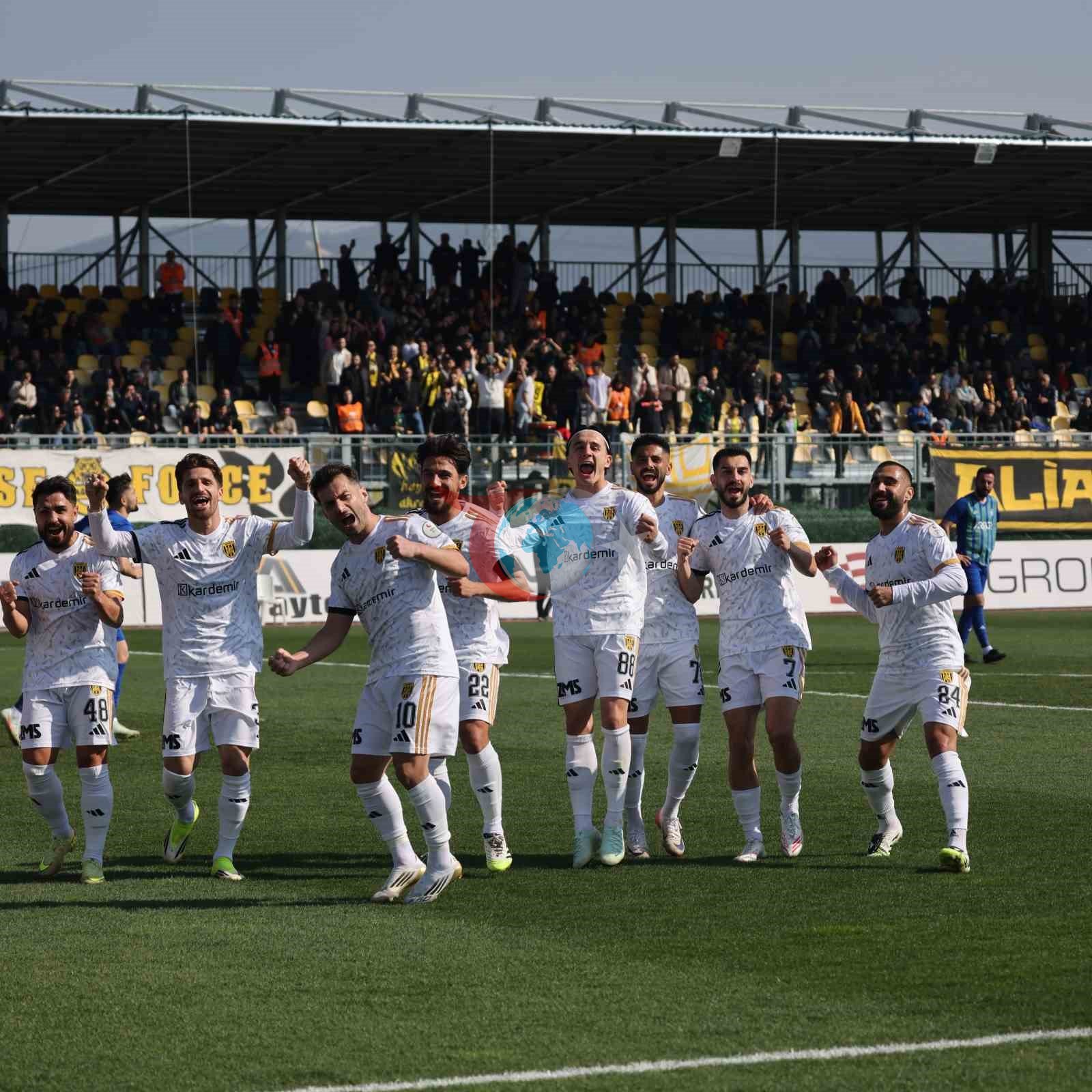 Aliağa FK'nın Zirve Hedefi Devam Ediyor