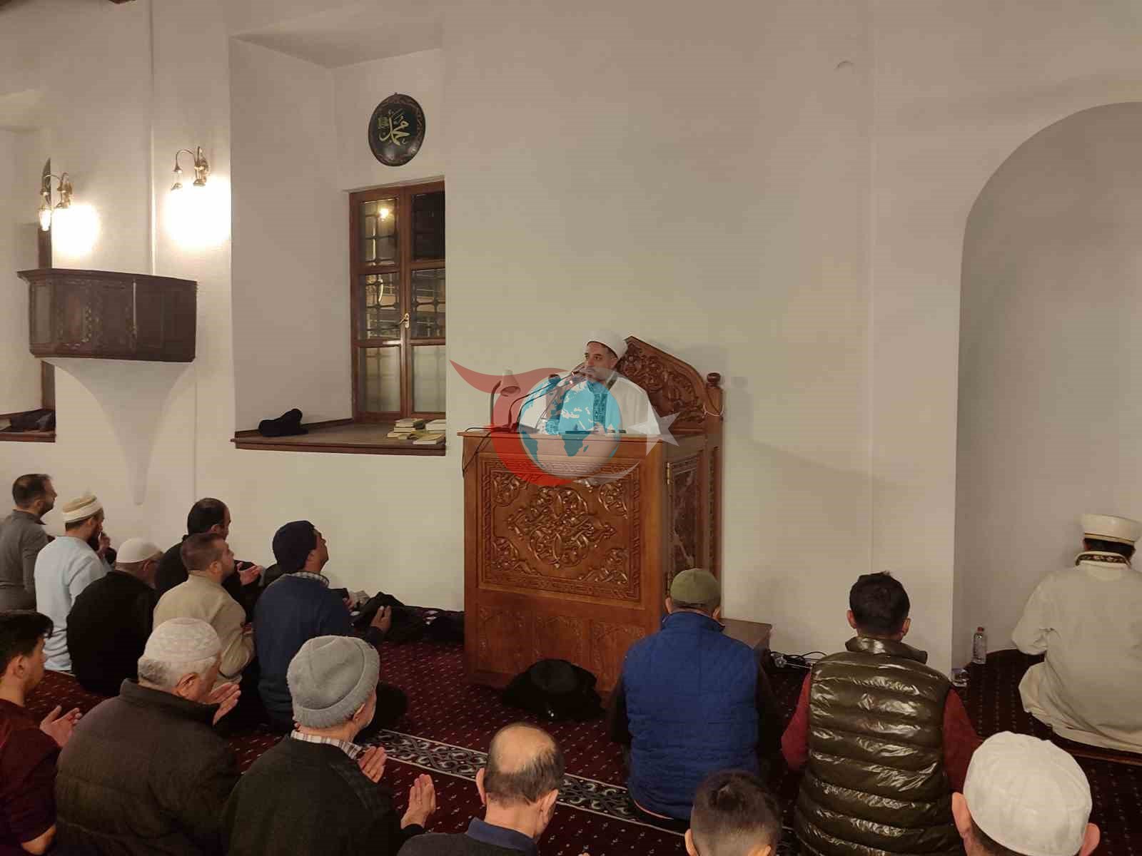 Kadir Gecesi huşu içinde idrak edildi