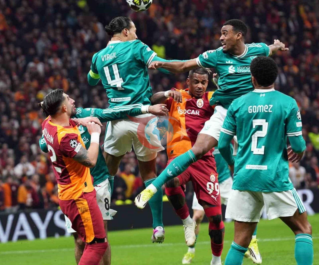 Rams Park'ta 1-0 Galatasaray üstünlüğünde biten Liverpool karşılaşmasından bir kare