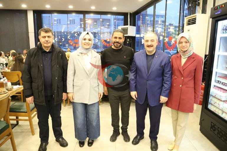 Ankara’da yürekleri ısıtan iftar Bir esnaf 100 çocuğu aynı sofrada buluştu