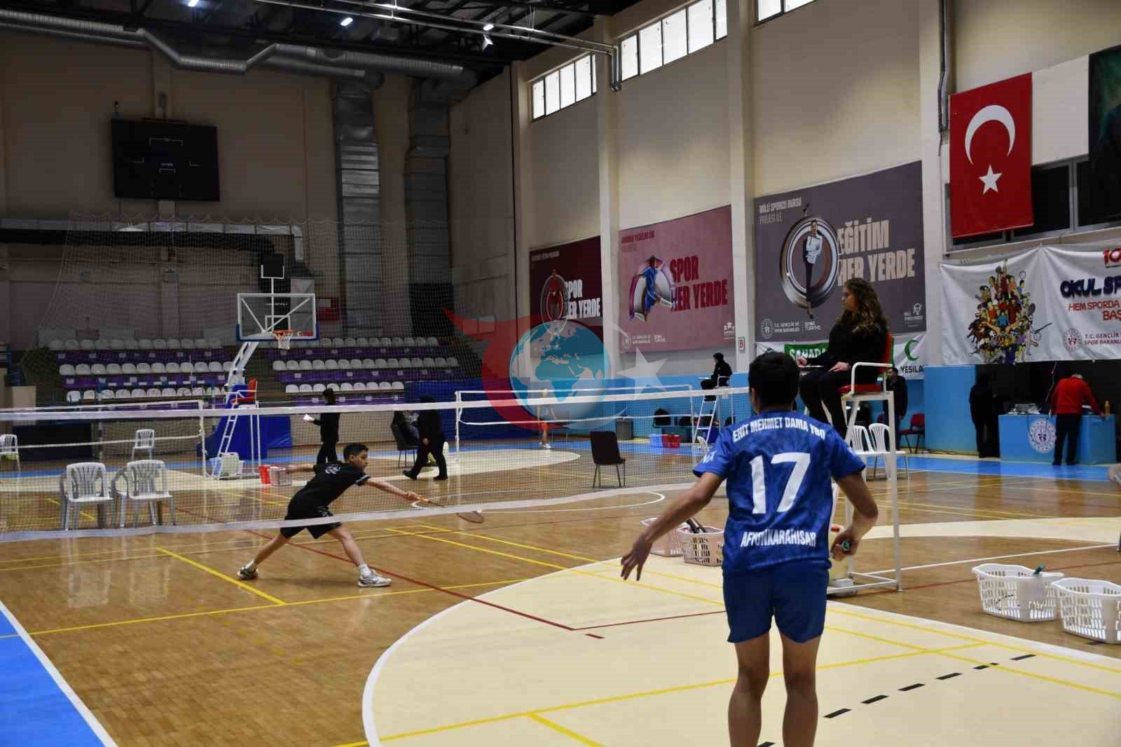 Badminton Yıldızlar Grup Müsabakaları sona erdi