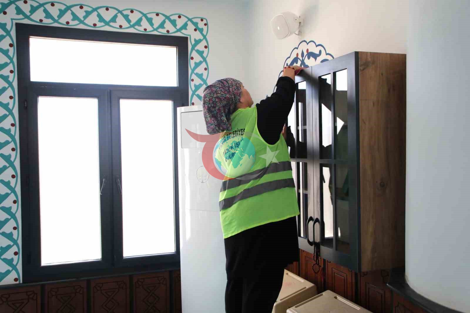 Yüreğir Belediyesi’nden ibadethanelerde bayram temizliği