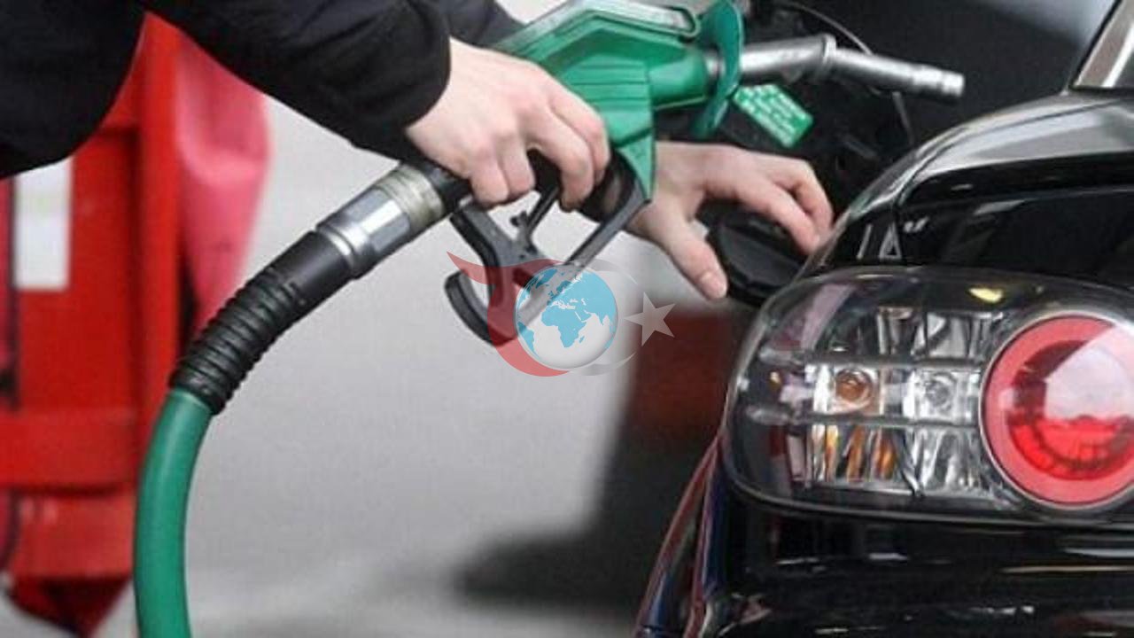 Sri Lanka'da Yakıt Tasarrufu İçin Çarşamba Günleri Tatil Edildi