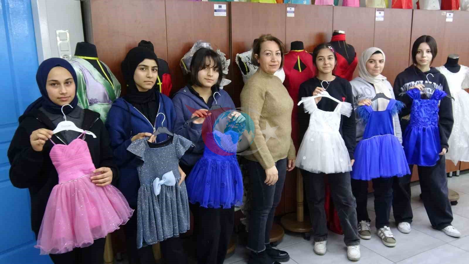 Bu okulda geleceğin modacıları yetişiyor