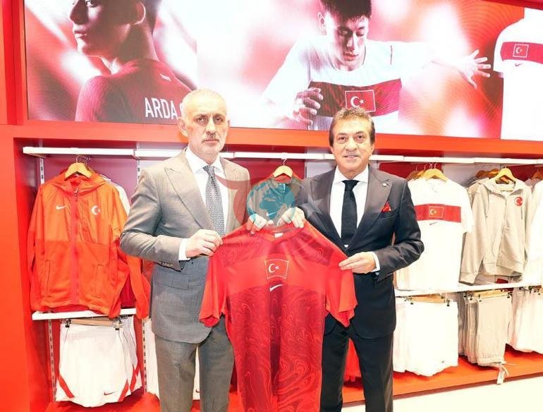 İbrahim Hacıosmanoğlu: Allahın izniyle Dünya Kupasına gideceğiz