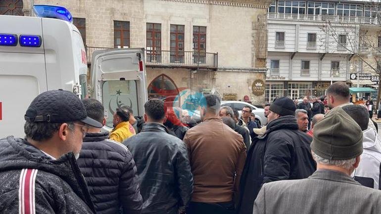 Lokantada dehşet Tanınmamak için maske taktı, ağabeyini vurdu