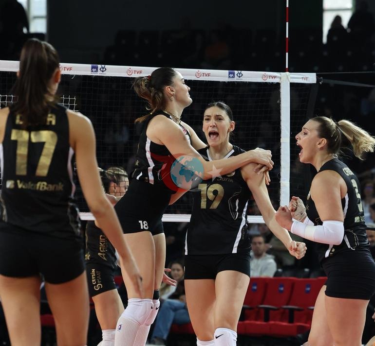 VakıfBank, AXA Sigorta Kupa Voley’de final biletini aldı