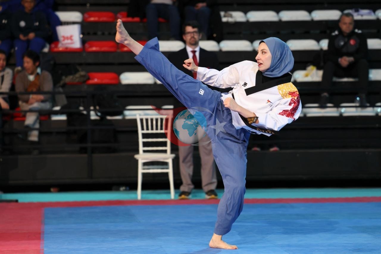 13. Uluslararasฤฑ Tรผrkiye Aรงฤฑk Taekwondo Turnuvasฤฑ baลladฤฑ