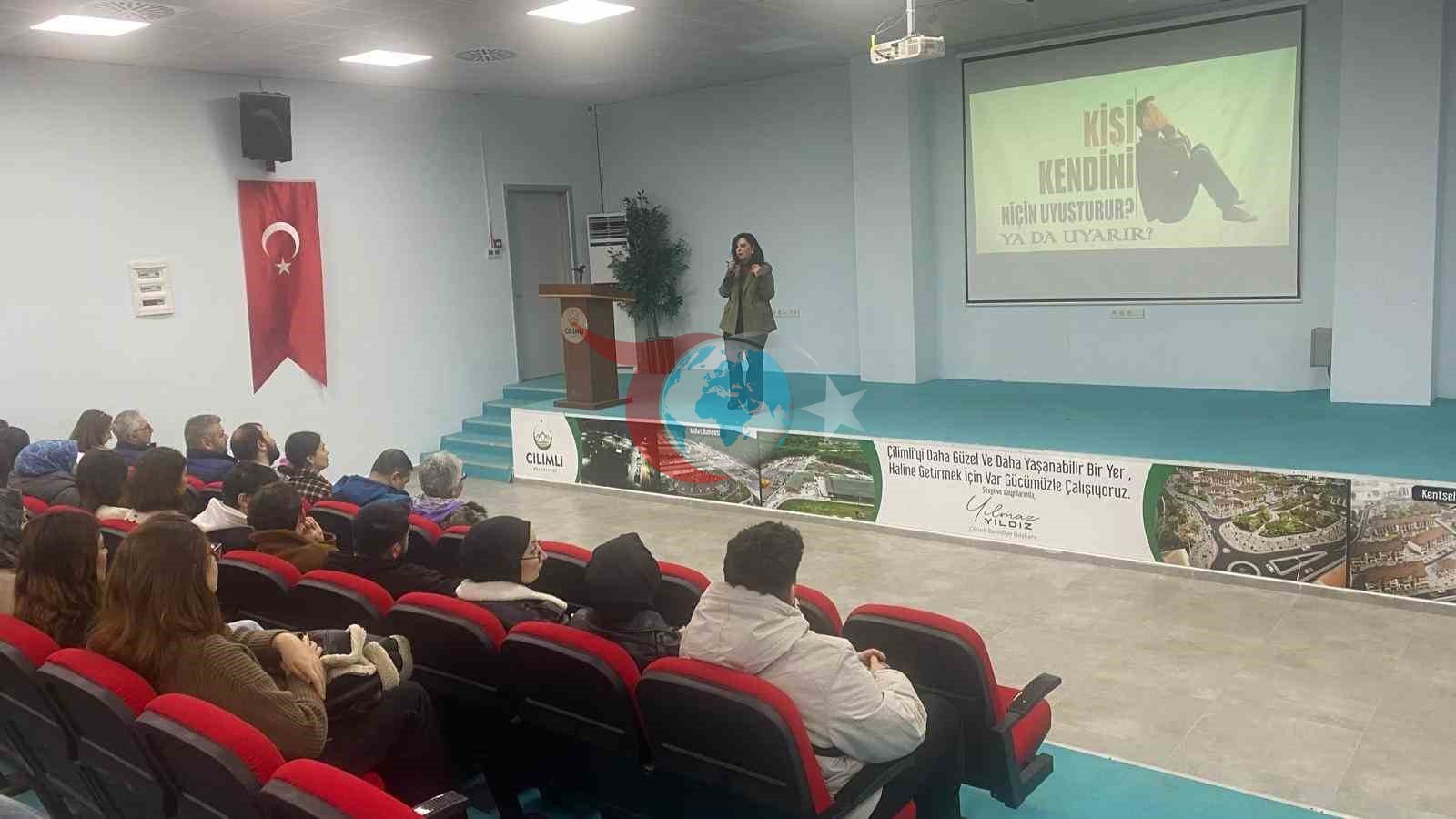 Düzce'de Bağımlılıkla Mücadele Eğitimleri Devam Ediyor