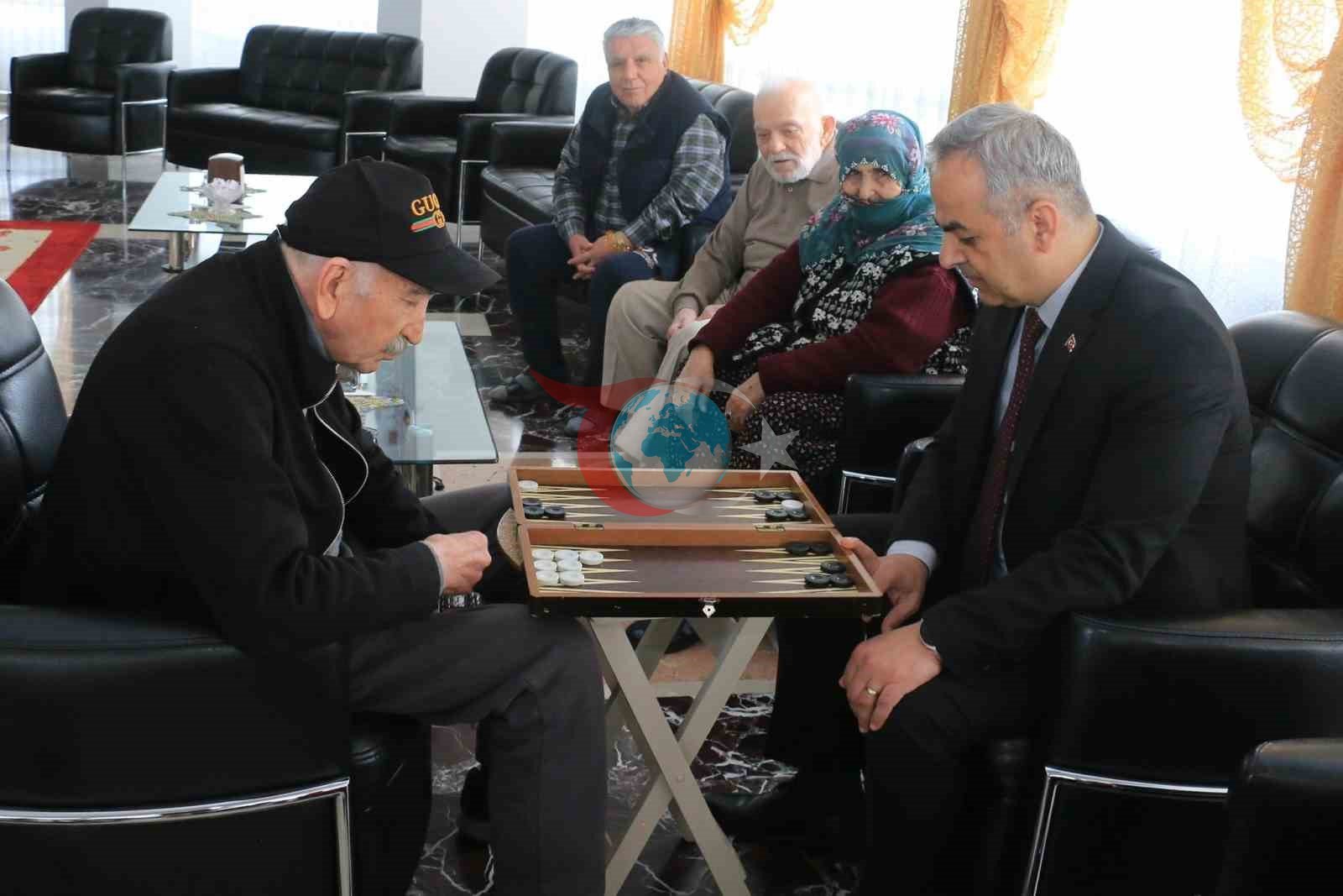 Elazığ&rsquo;da tavla ve bocce etkinliği