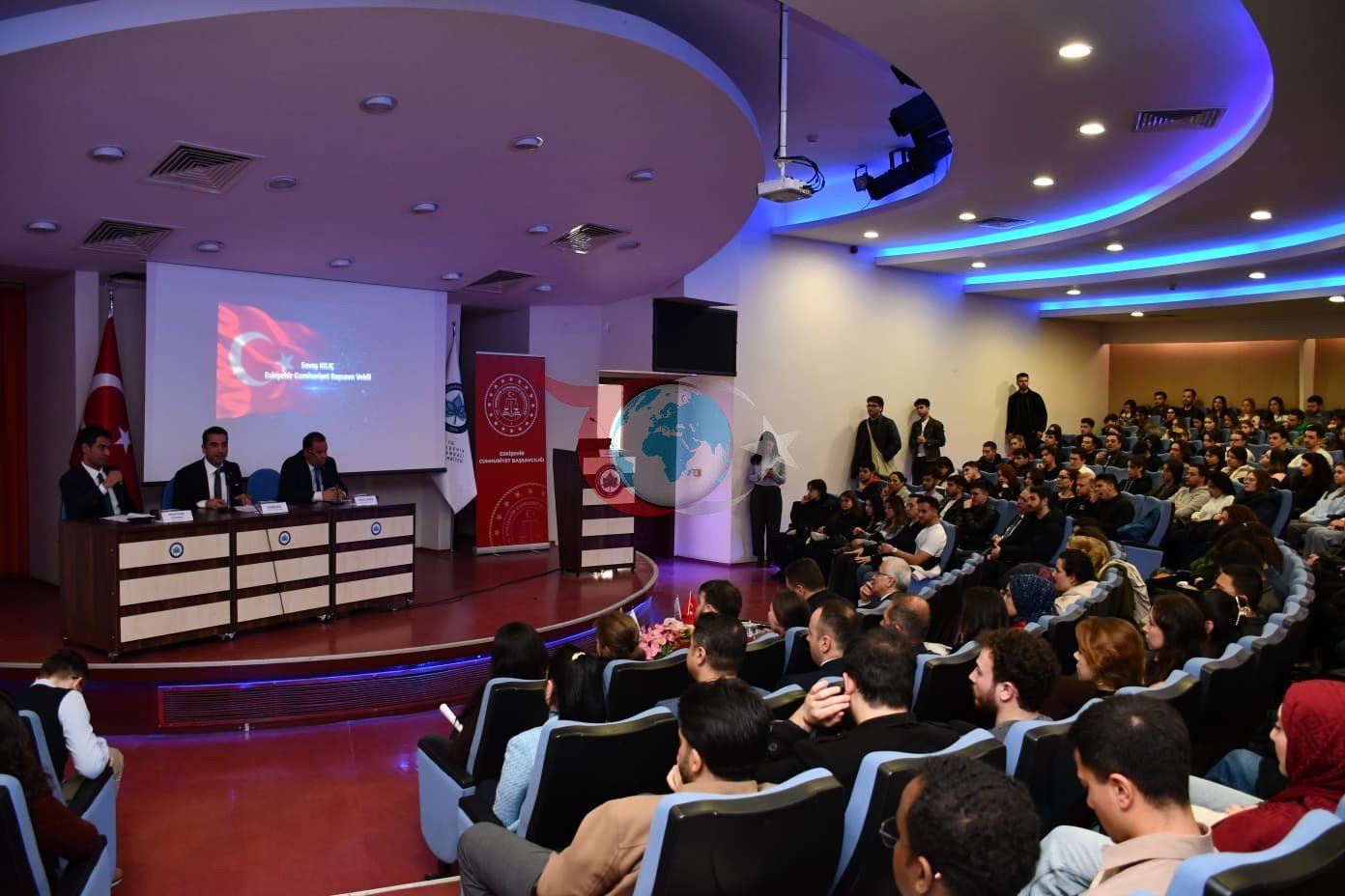 Öğrencilere İBAN Dolandırıcılığı Hakkında Uyarı Yapıldı