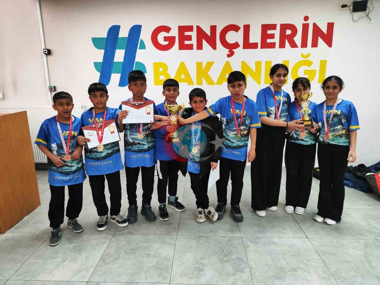 Süphan Ortaokulundan büyük başarı