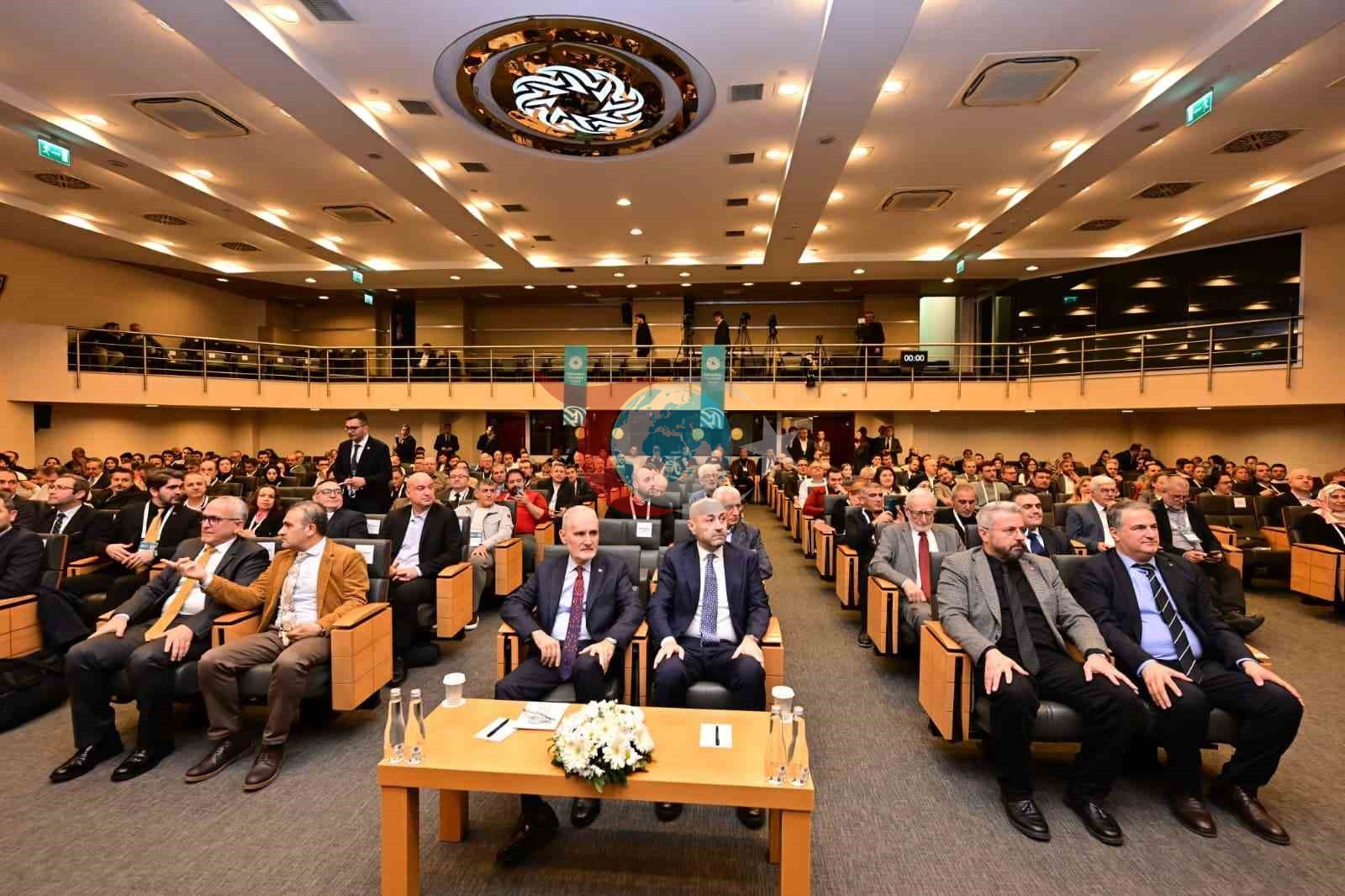 İTO Başkanı Avdagiç: &lsquo;&lsquo;Eski tarz üretim yapan firmaları yapay zeka ile dönüştürmeliyiz&rsquo;&rsquo;
