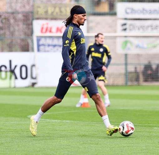 Fenerbahçe, Beşiktaş maçının hazırlıklarını sürdürdü