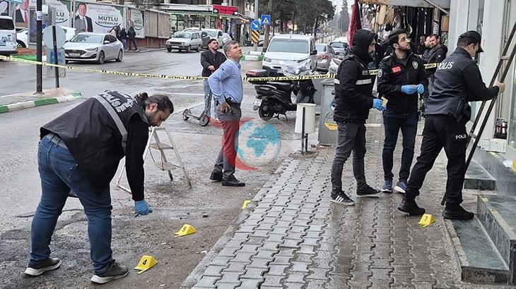 Gaziantep'te Bankaya Silahlı Saldırı: Olay Anı Kamerada