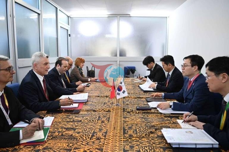 Bakan Bolat, Kore Cumhuriyeti Ticaret Bakanı Yeo Han-Koo ile görüştü