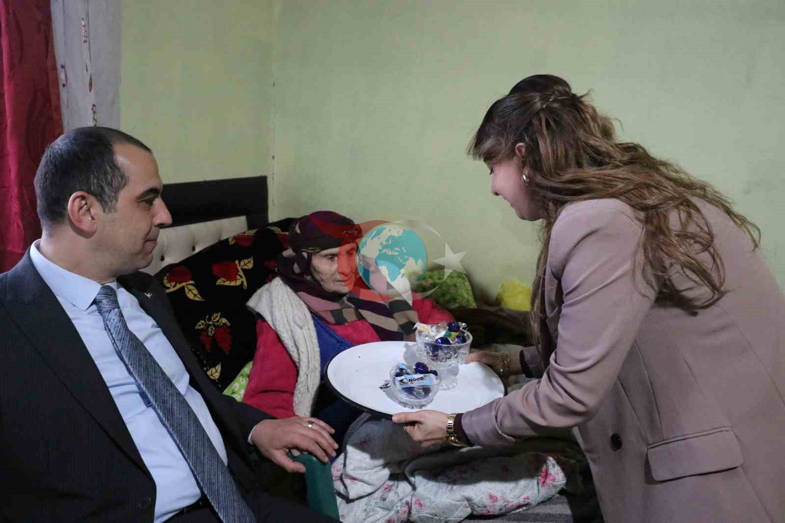 Vali Taşolar&rsquo;dan yaşlılara 