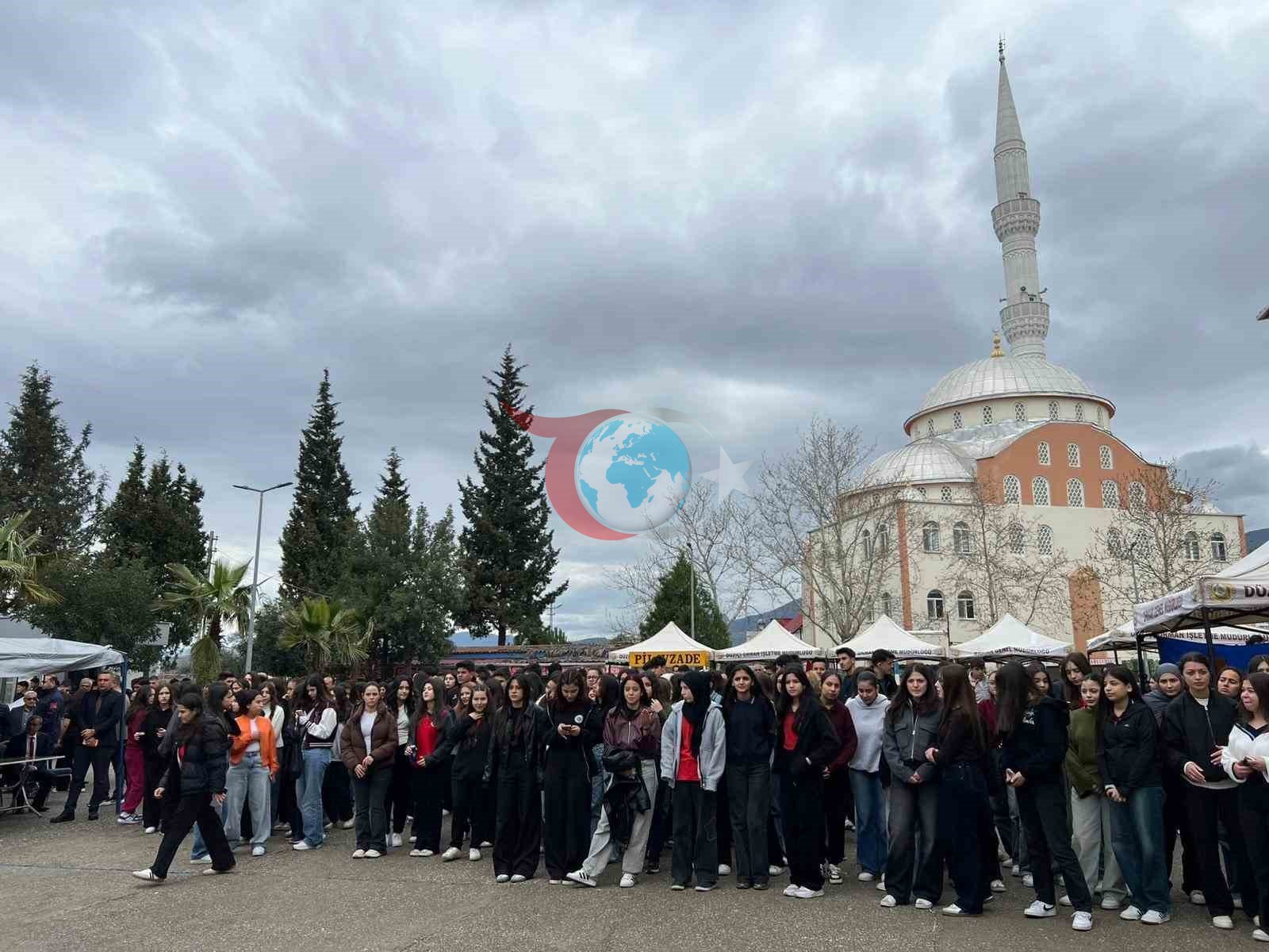 Osmaniye’de Nevruz’da hem eğlendiler hem yardım ettiler