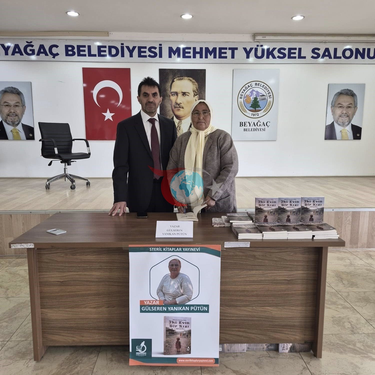 Başkan Pütün’den kitap yazan eşine anlamlı sürpriz