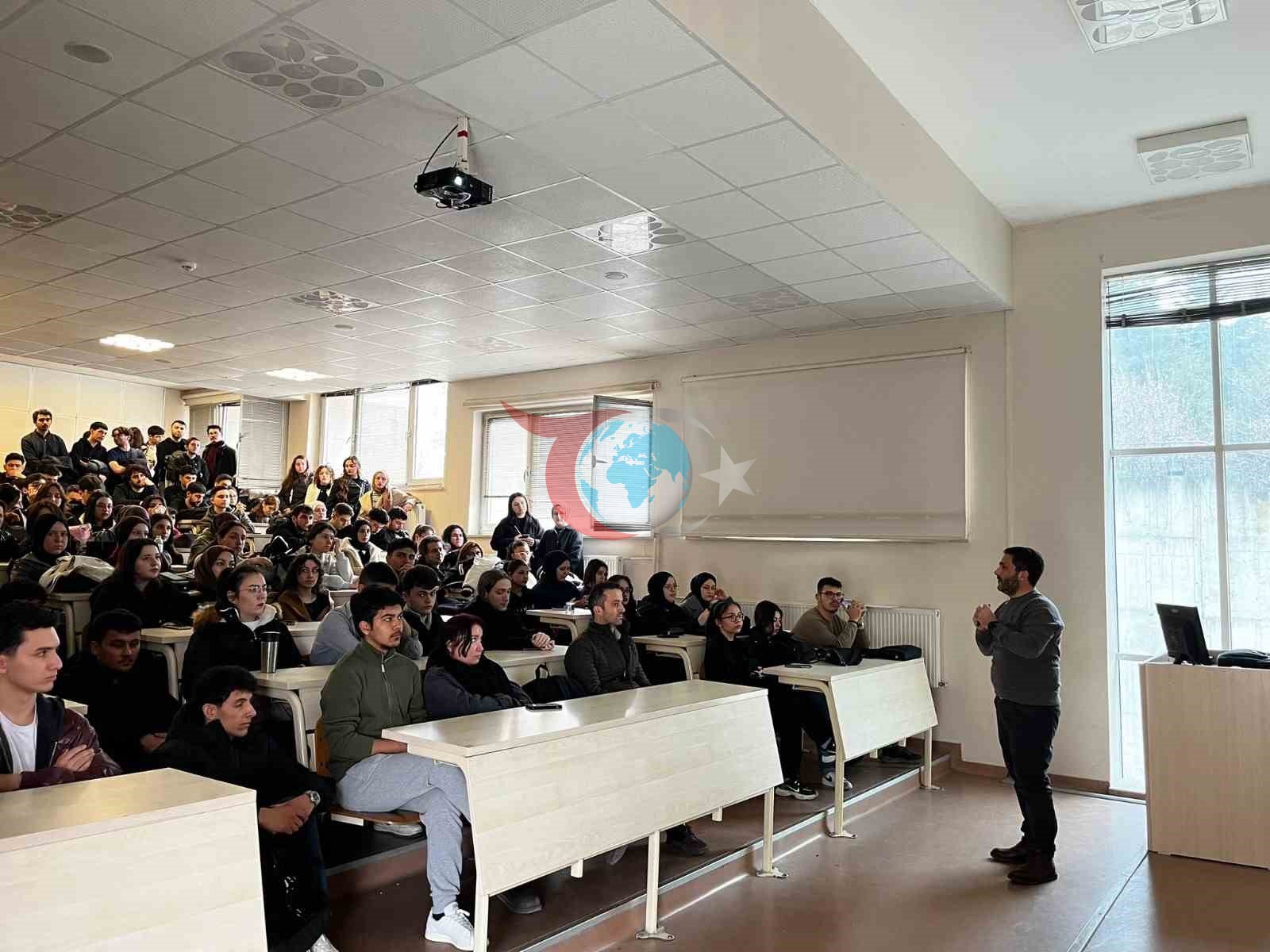 Yapay Zeka Okuryazarlığı Üzerine Kapsamlı Eğitim