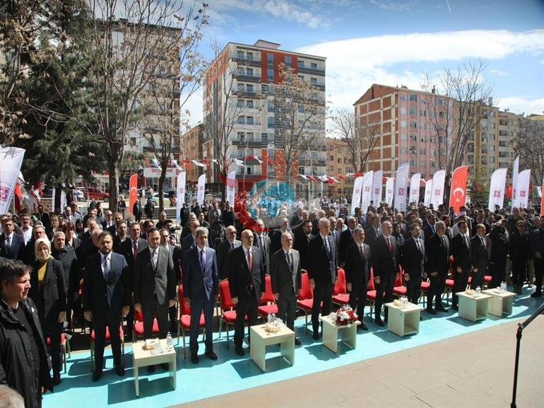 Bakan Memişoğlu: Günlük 3 milyondan fazla muayene ve sağlık hizmeti sunuyoruz