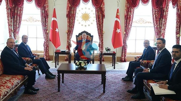 Cumhurbaşkanı Erdoğan, Dünya Ekonomik Forumu Başkanı Laurence D. Finki kabul etti