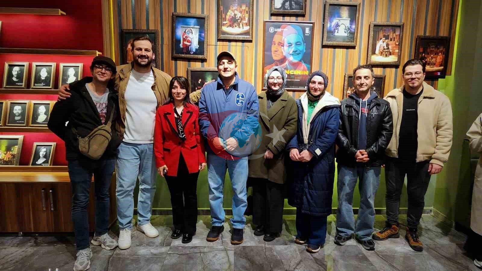 TDED Kadın Komisyonu, sahnede oyuncuların dünya tiyatro gününü kutladı