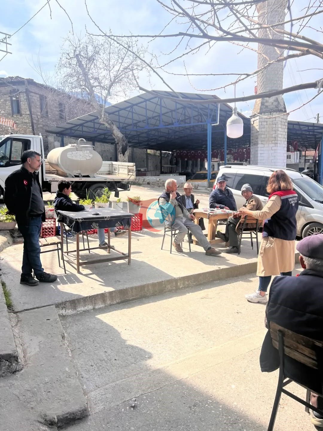 Çiftçilerin talep ve önerileri yerinde dinlendi