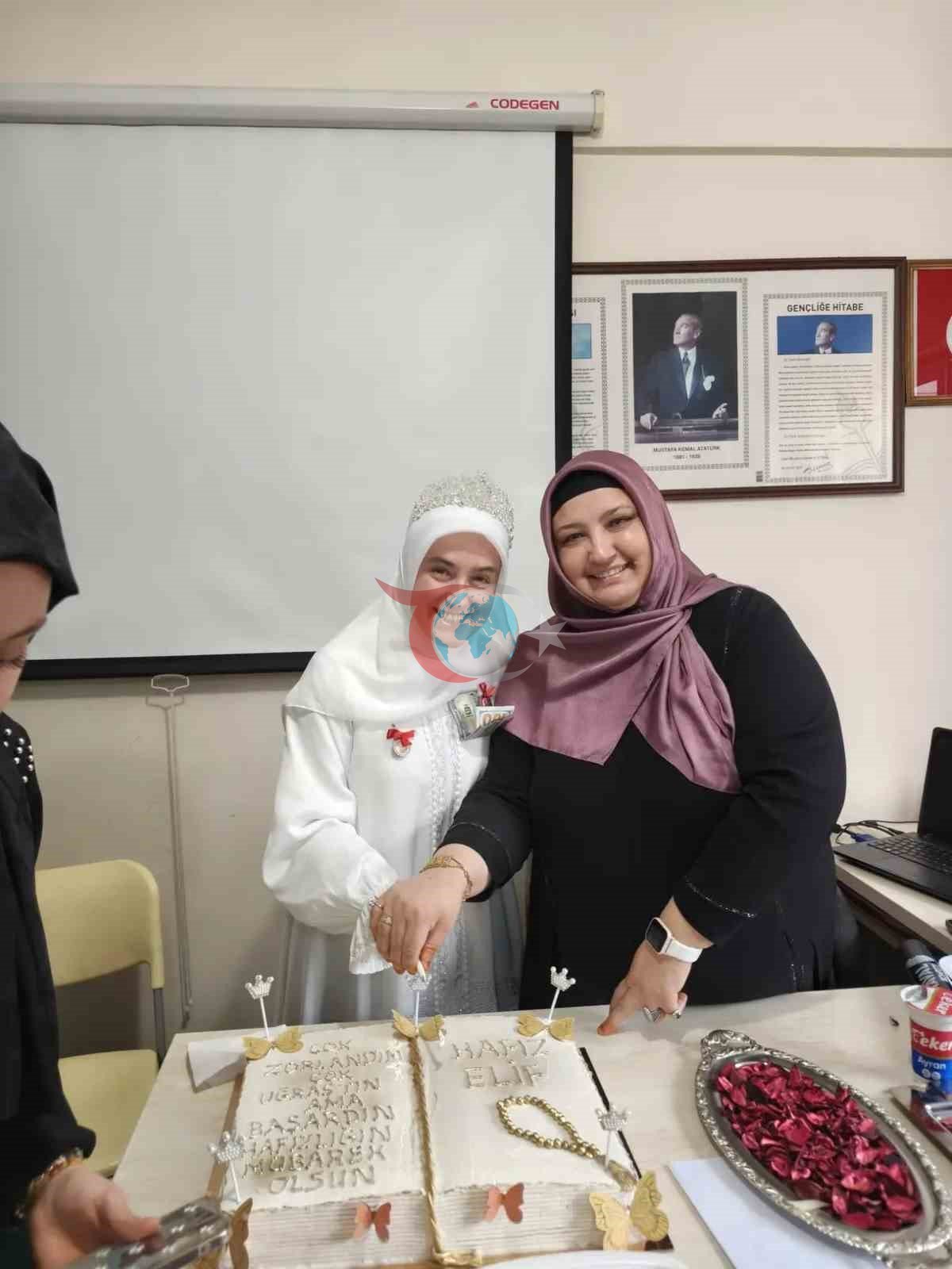 71 Evler Merkez Cami Kurโan Kursunda Hafฤฑzlฤฑk ฤฐcazet Merasimi yapฤฑldฤฑ