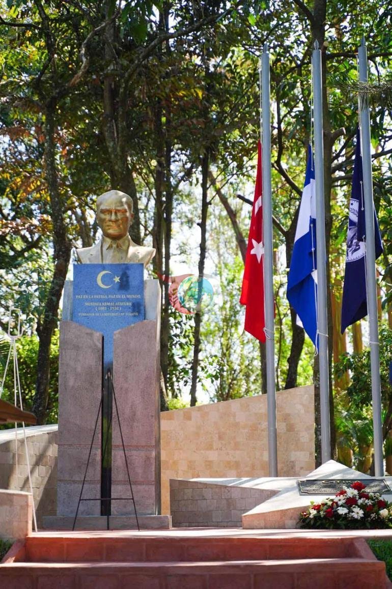 El Salvadorda Türkiye Parkı açıldı