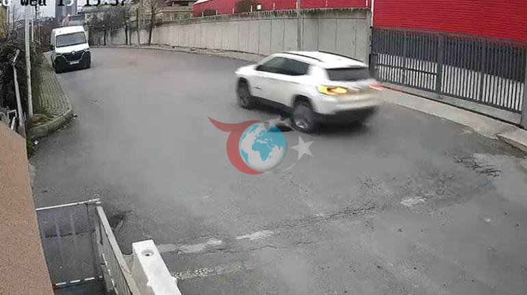 Avcılarda bir sürücü köpeği ezdi, yoluna devam etti