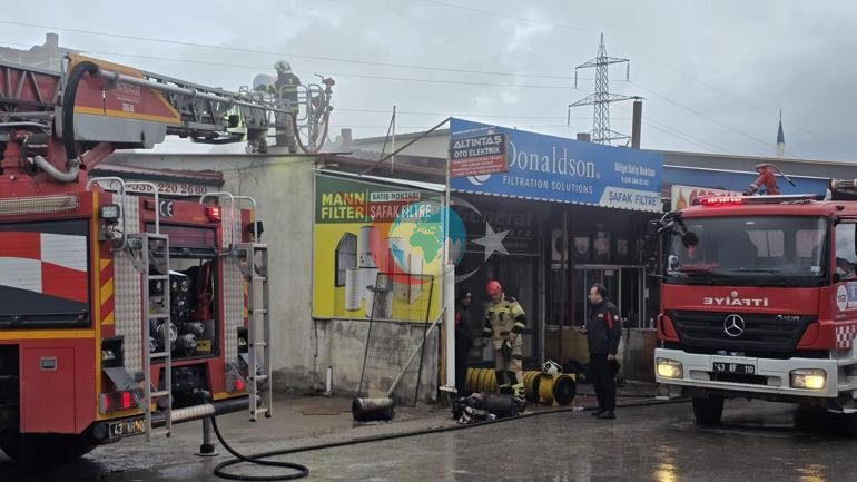Kütahyada Fatih Sanayi Sitesinde yangın çıktı