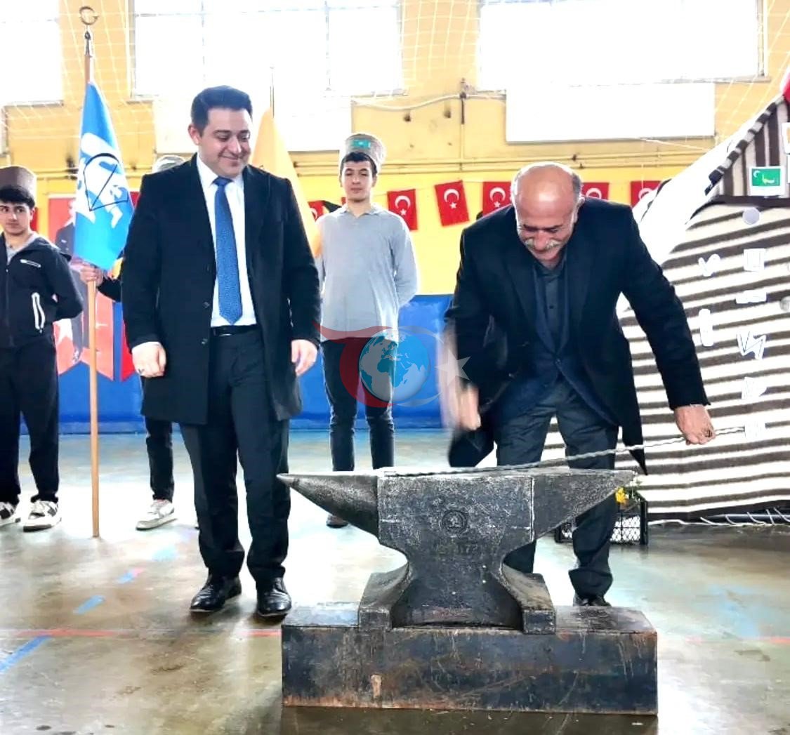 Şenkaya’da ‘Türk dünyası ve toplulukları’ haftası kutlandı