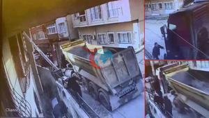 Kayan kamyonu durdurmak istedi… Önce kapıyla direk arasında sıkıştı, sonra 5 metreden düştü