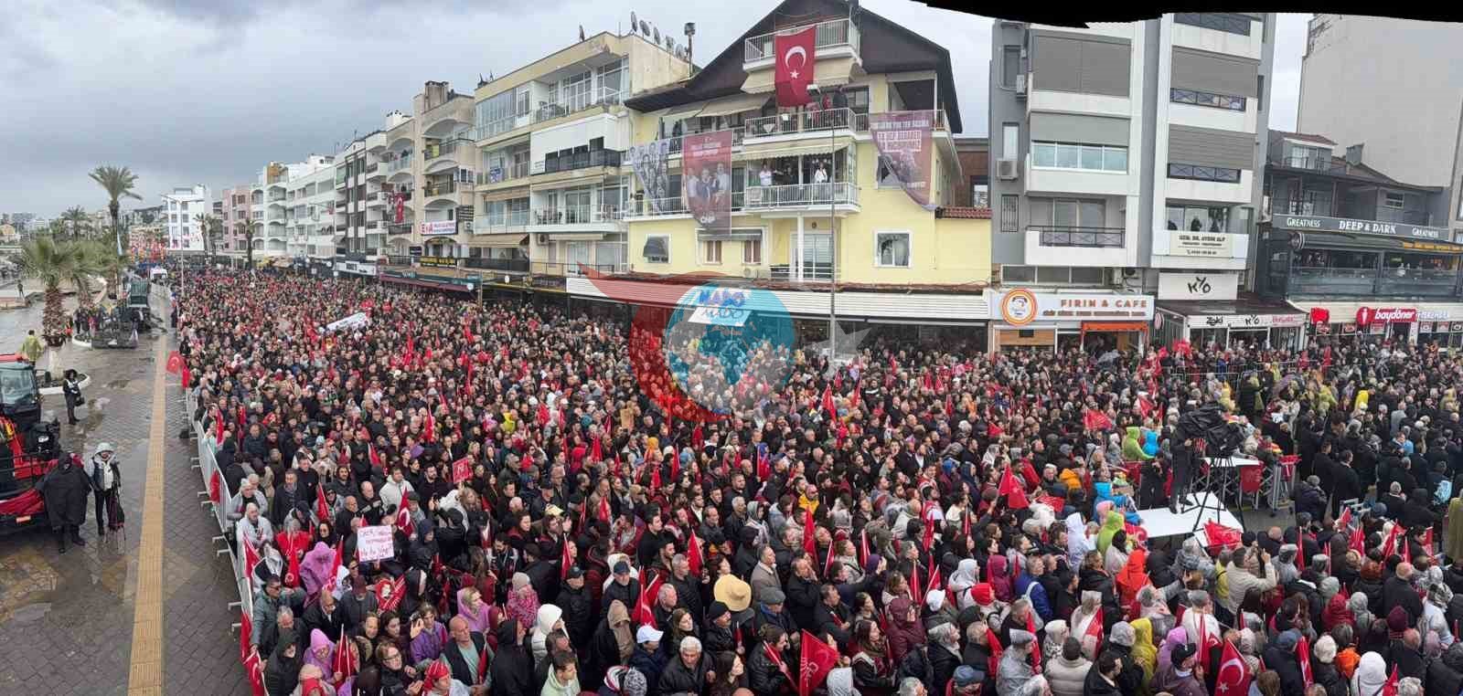 CHP Genel Başkanı Özel Kuşadası’nda